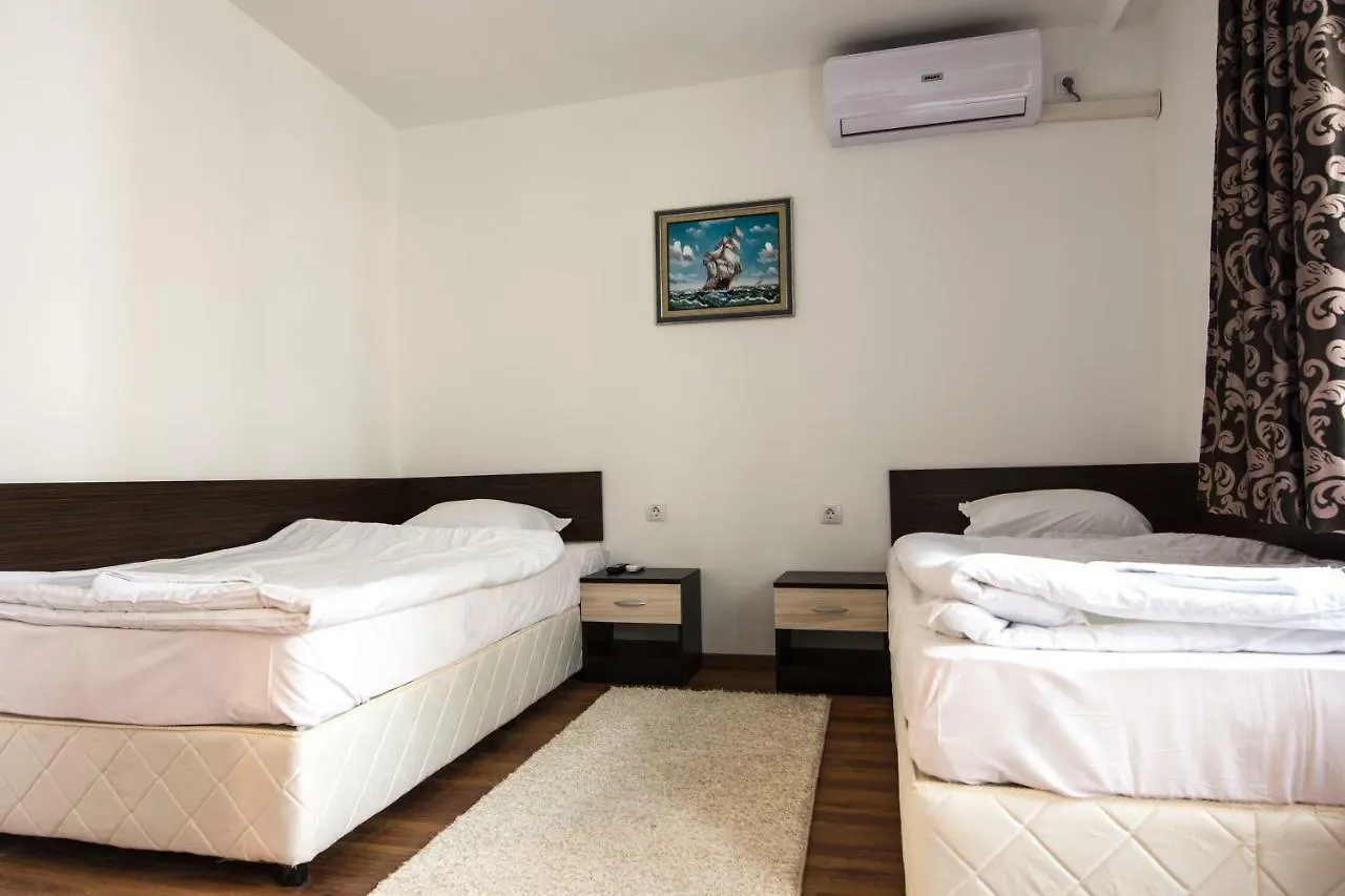 Guest Rooms Old Captain Burgaz 0*,